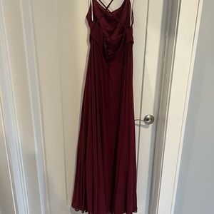 Lulu’s red dress